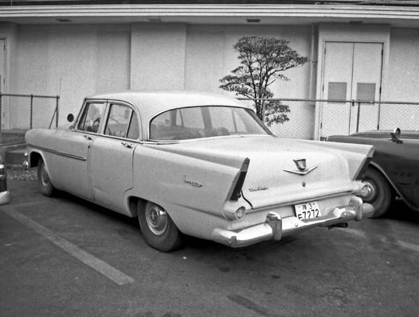 56-1b (148-31) 1956 Dodge Kingsway 4dr. Sedan.jpg